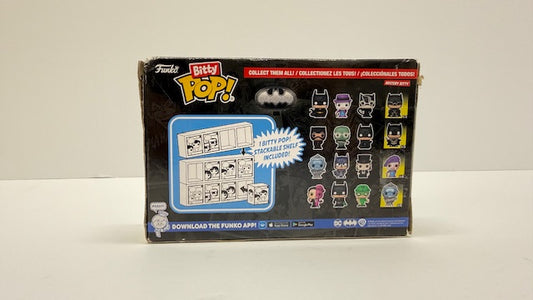 Funko Bitty POP! Batman 85th - Catwoman, 4-Pack and A Surprise Mystery Mini Figure - 0.9 Inch (2.2 Cm) - DC Comics Collectable - Stackable Display Shelf Included - Gift Idea - Party Bags Stocking