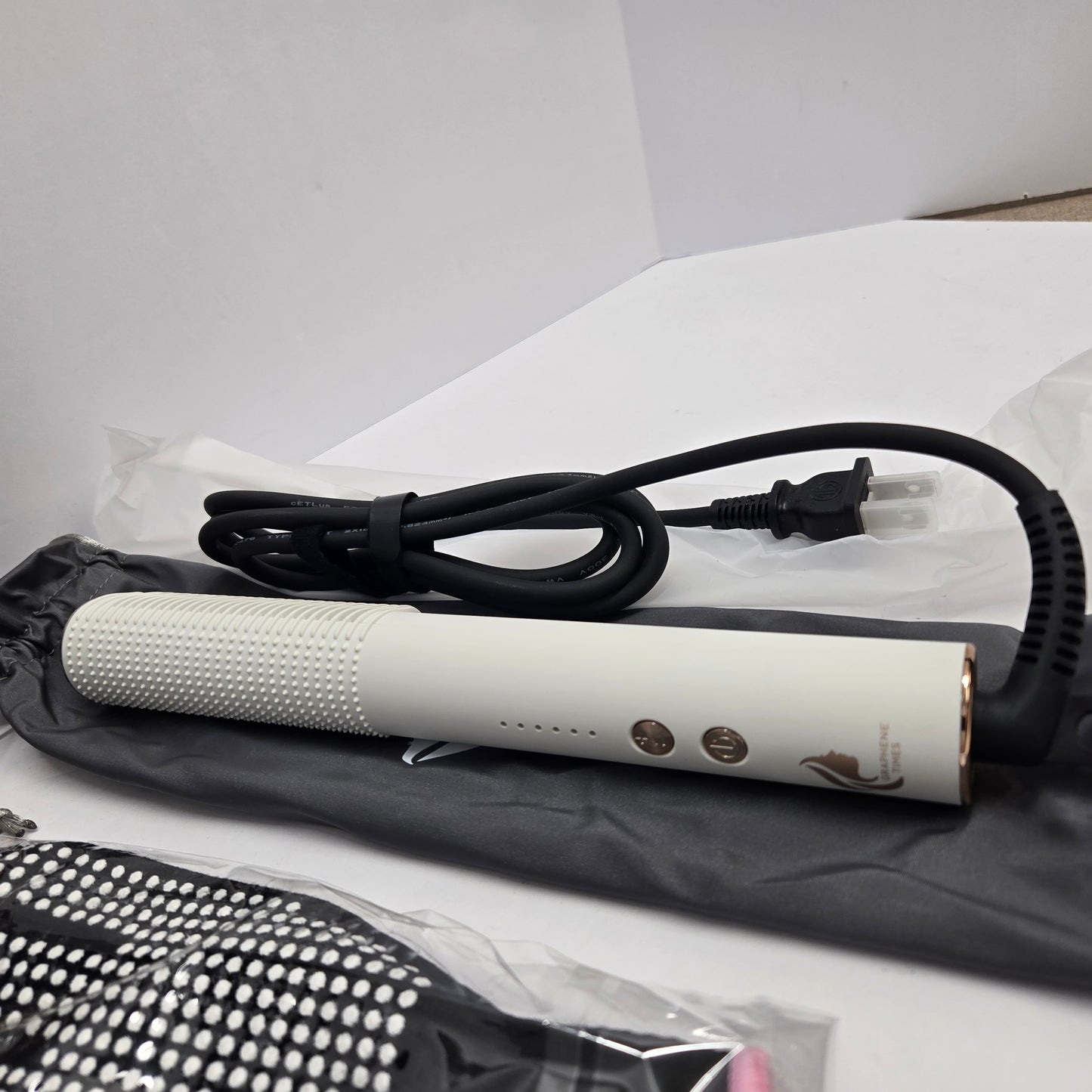 Graphene Times Hair Straightener Brush & Micro Curling Style Tool