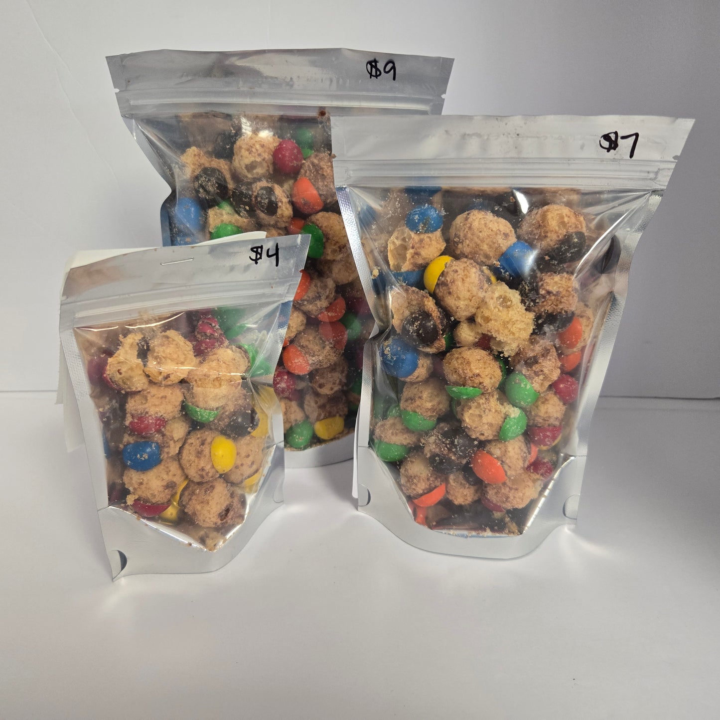 Freeze Dried Caramel Chocolate Puffs