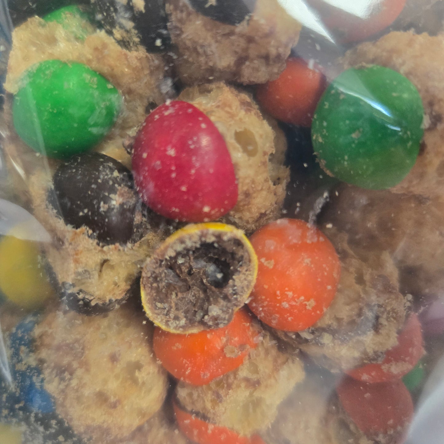 Freeze Dried Caramel Chocolate Puffs